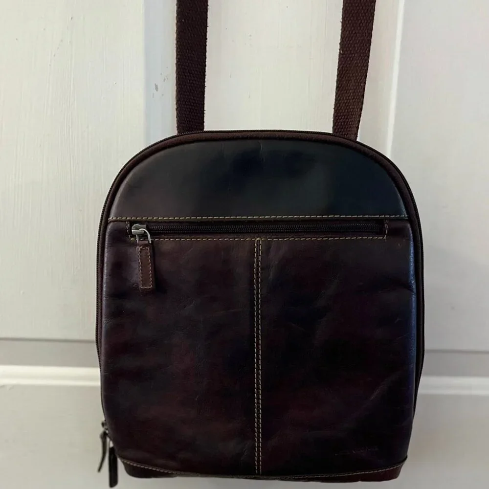 Jack Georges Dark BrownVoyager Leather Travel Convertible Backpack/Crossbody Bag - Picture 13 of 14